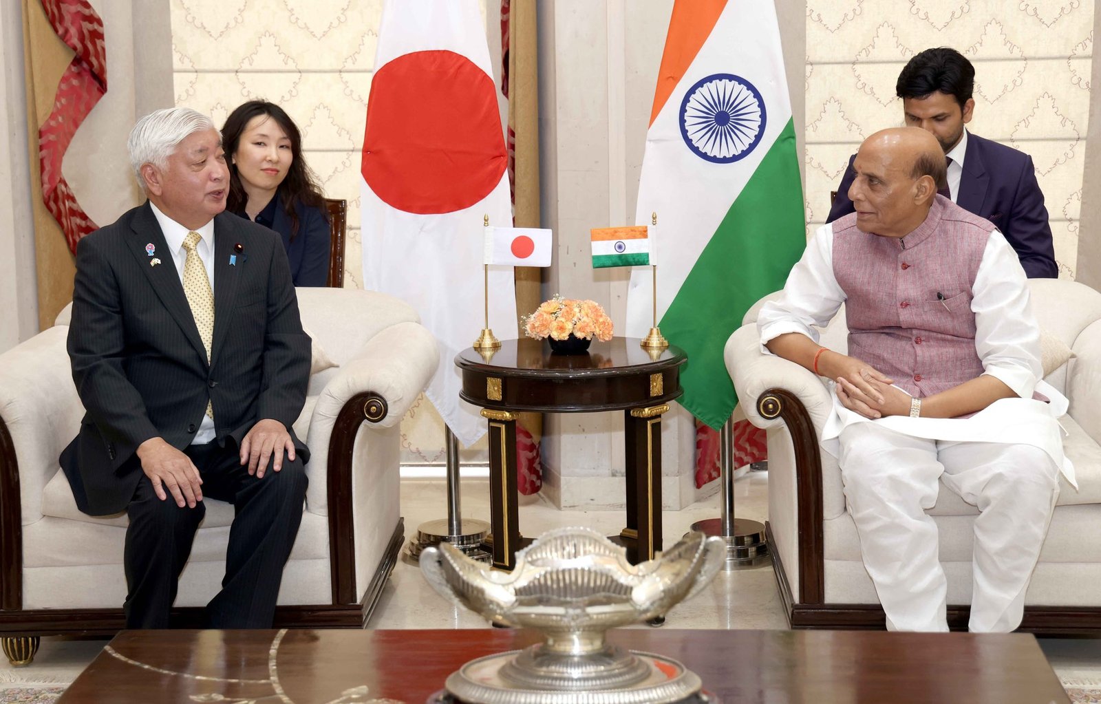 Japanese Defense Minister, Gen Nakatani, and his Indian counterpart, Rajnath Singh